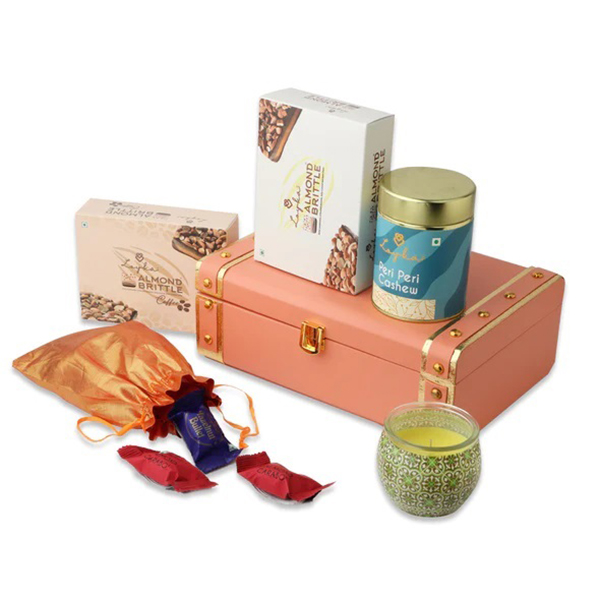Reuseable Peach Trunk With Assorted Nut & Choco Delicacies 462 Grams