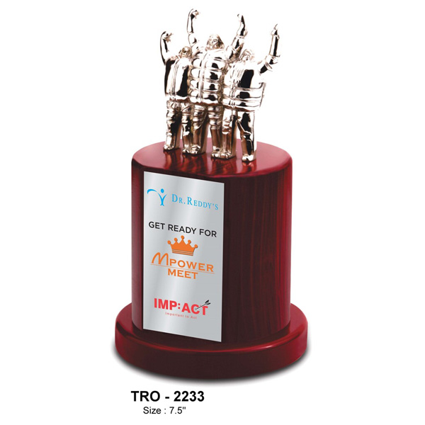 Team Work Trophy, On A Wooden Base Tro-2233 (7.5 Inches)
