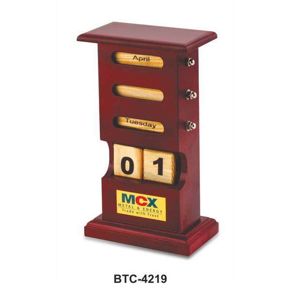 Wooden Perpetual Calendar Btc - 4219