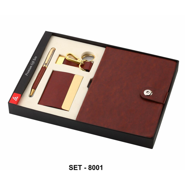 4 In 1 Corporate Gift Set 8001