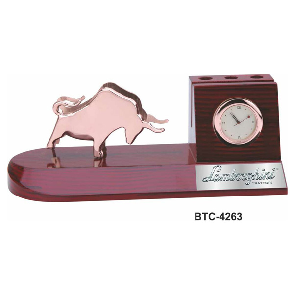 Corporate Rose Gold Finish Bull Desk Organizer Btc-4263