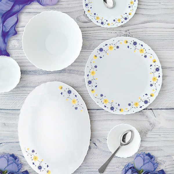 Blooming Daisy Imperial Series Dinner Set, 19 Pieces, White, Service For 6